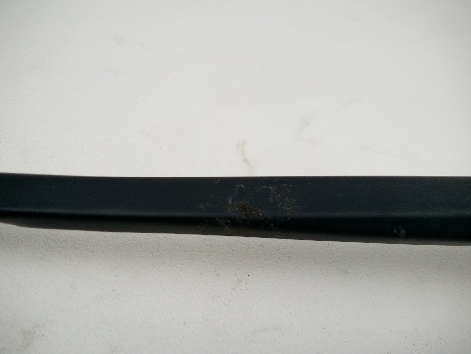 Wiper Front Arm LH 2