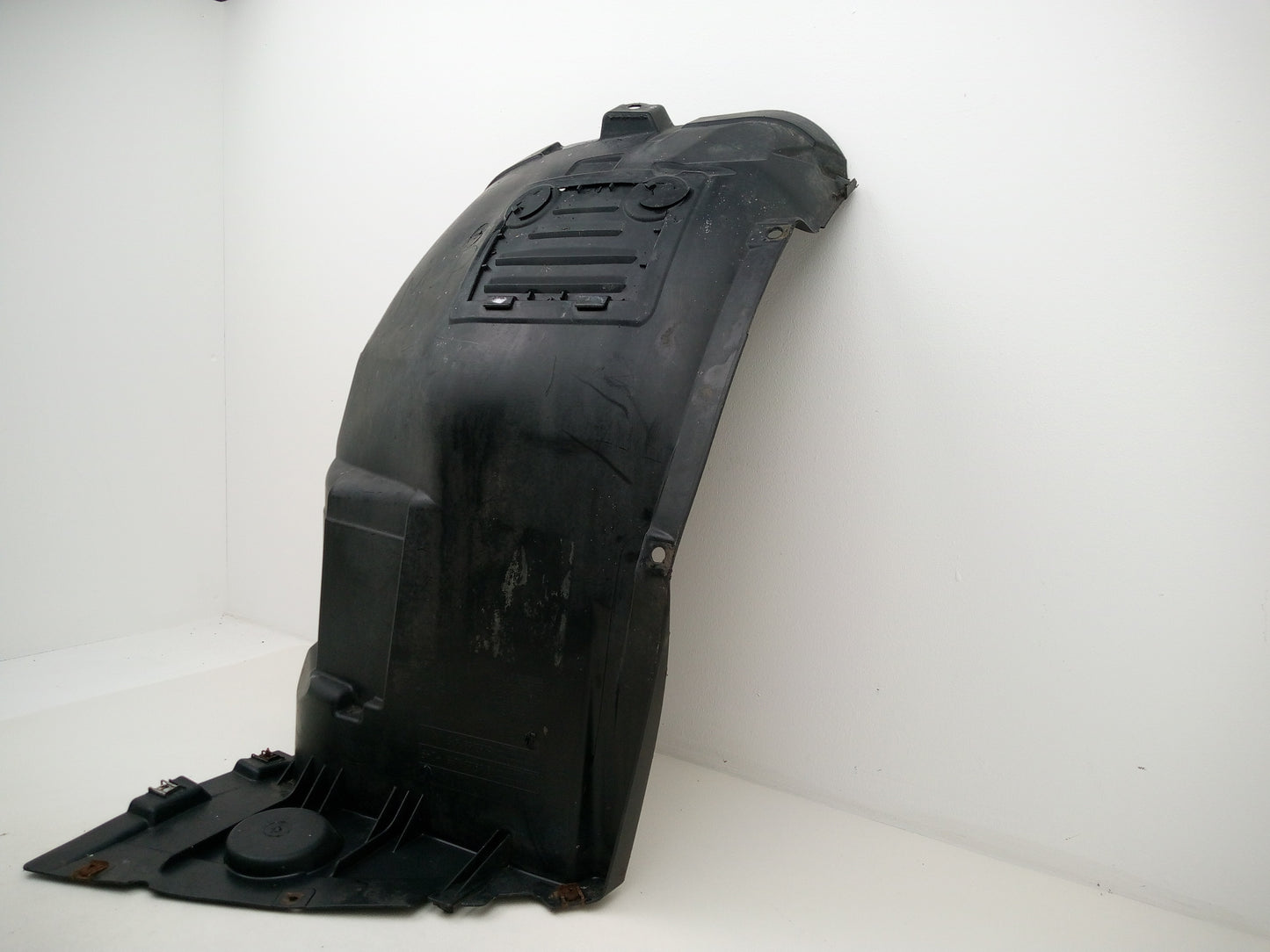 Wheel Arch Inner Trim Front LH 4