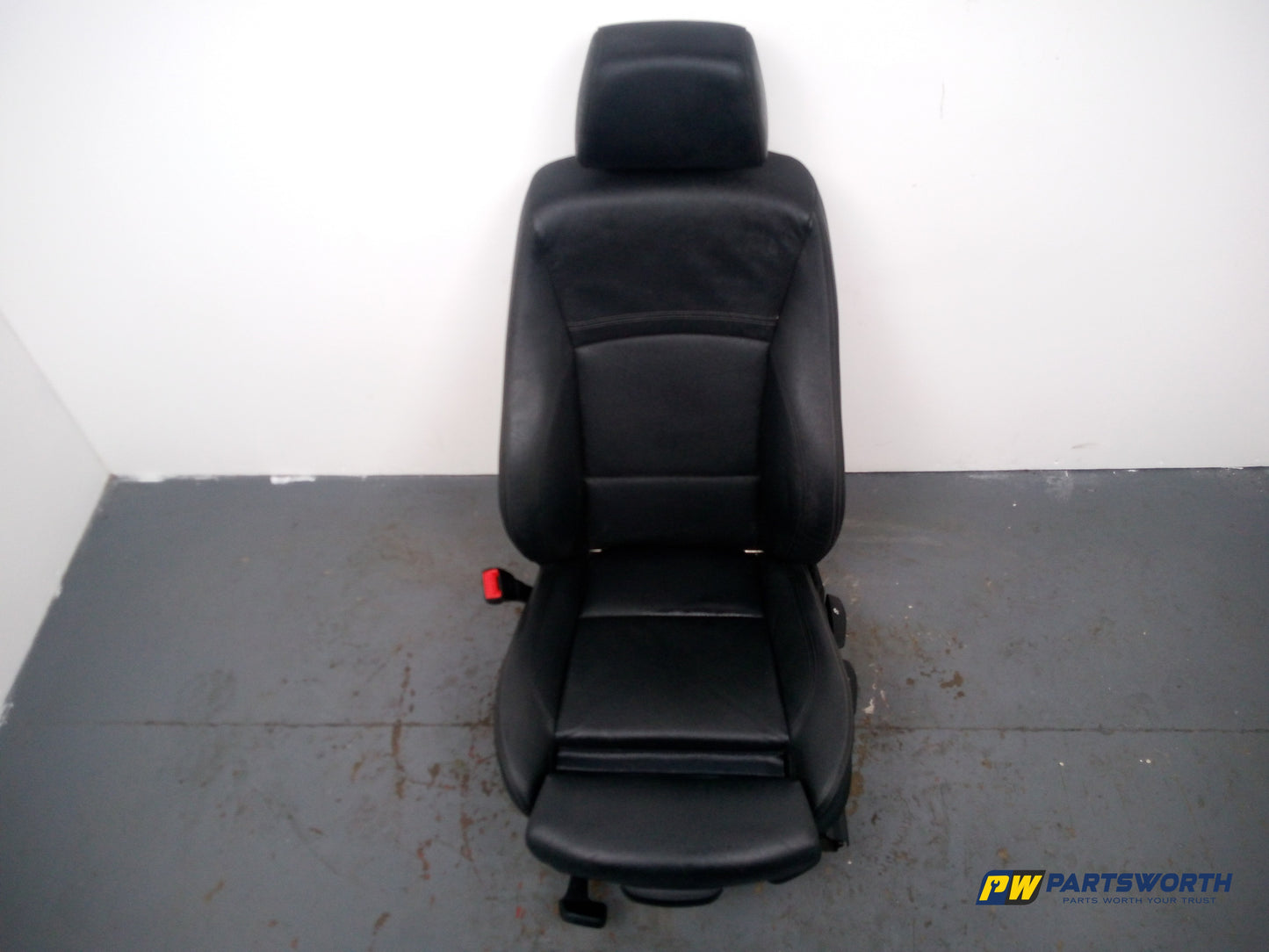 Bmw E90 E91 Lci M Sport Heated Black Leather Front Left N/S Interior Seat - photo 8