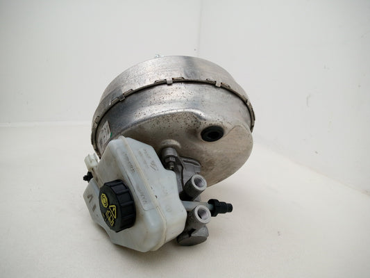 Jaguar Xe X760 Brake Servo With Master Cylinder Gx732b195be 2015-2018 - photo 2