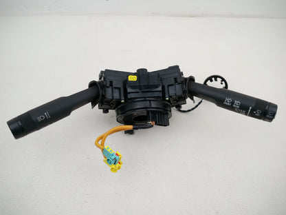 Wiper Stalk, Cruise Control, Gear Selector Stalk  8