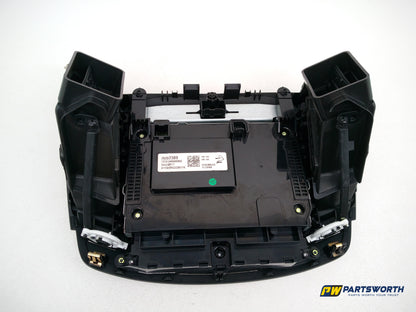 Radio - DAB/CD Player, Display screen + Facia  7