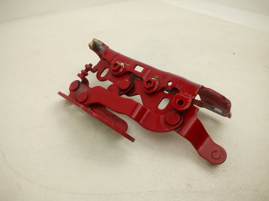 Mercedes A2048800728 Red Right Bonnet Hinge Fits C-Class W204 Cls C218 2008–18 - photo 2