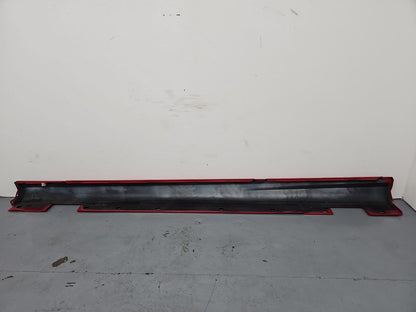 Side Skirt RH 8