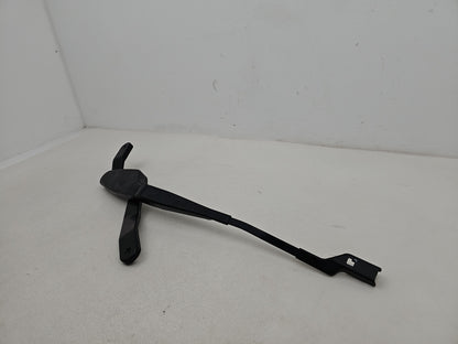 Wiper Front Arm LH 2