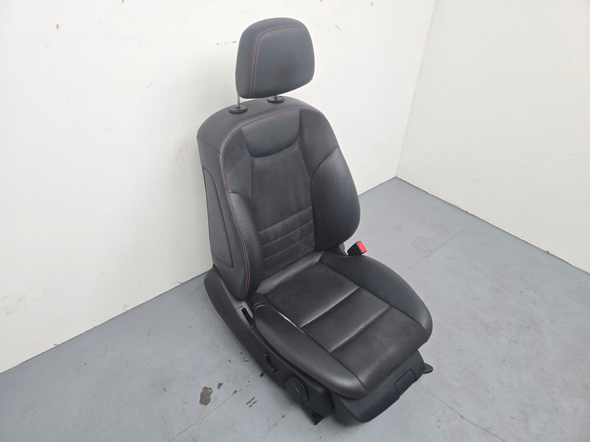 Seat Front RH 2