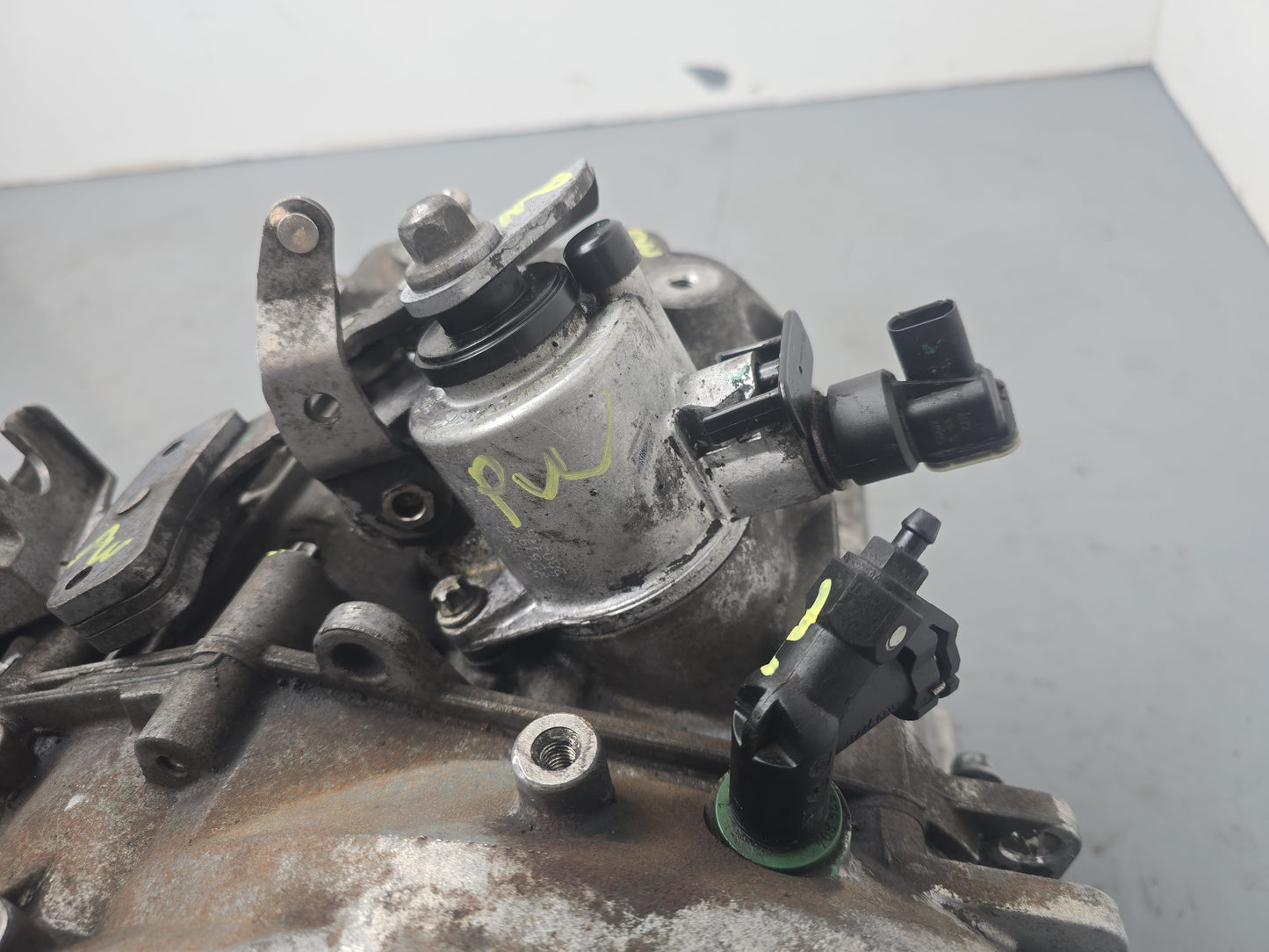 Manual Transmission Assembly 10