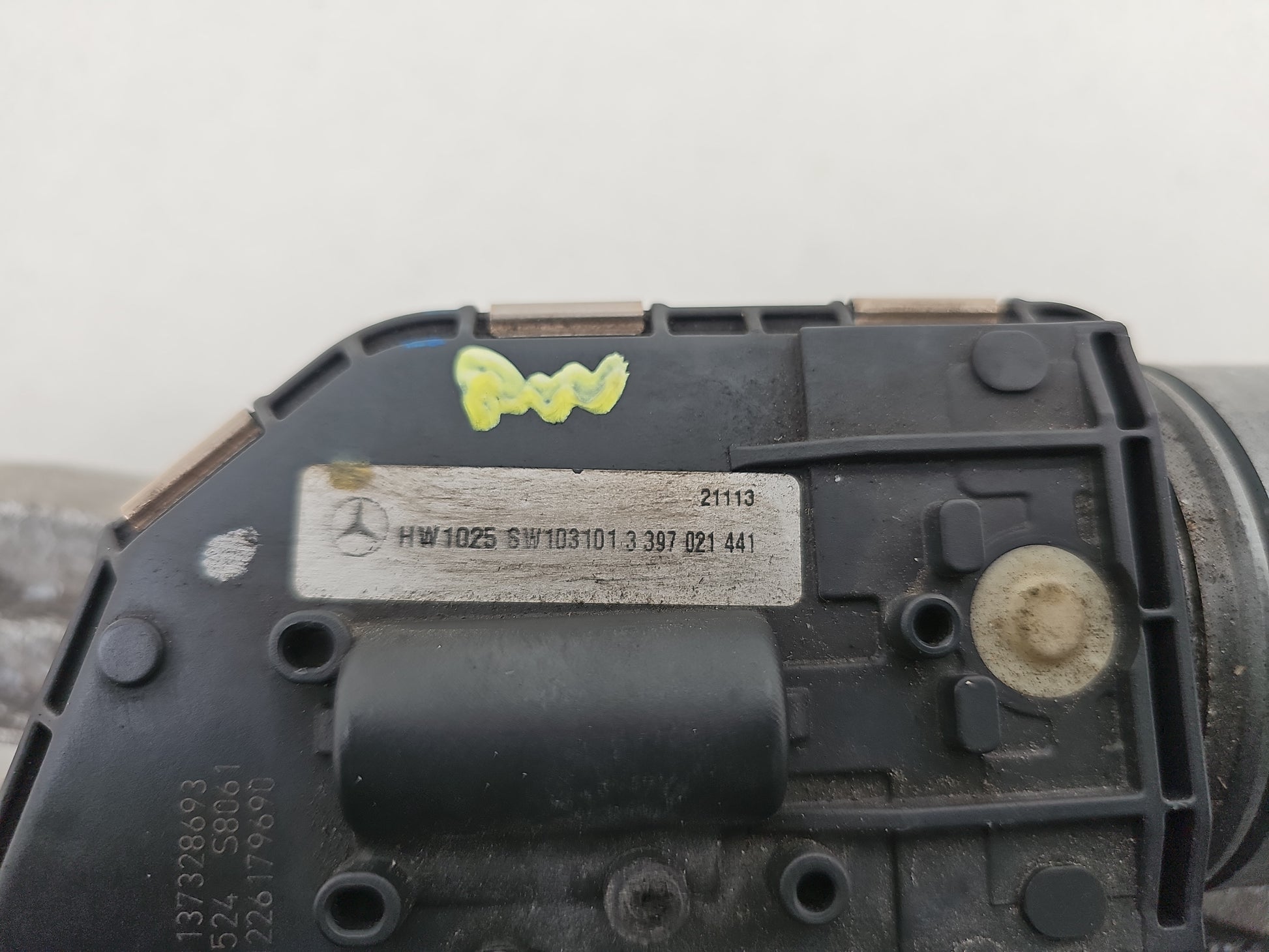 Front Wiper Motor & Mechanism / Linkage 8