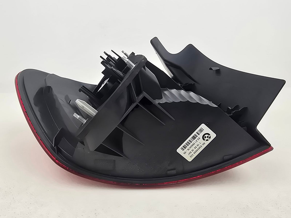 Lamp Assembly Rear RH 8