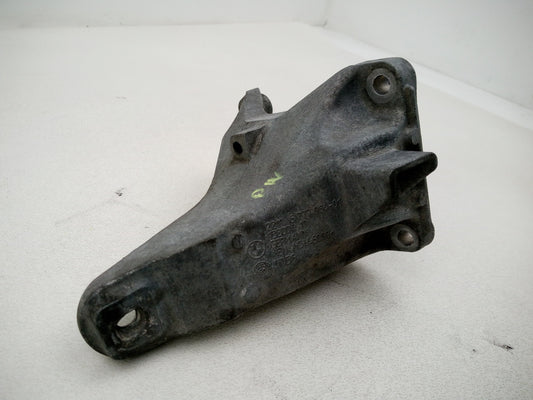 Bmw X1 E84 2.0d N47n Engine Mount Bracket Right Driver 6777064 - photo 2