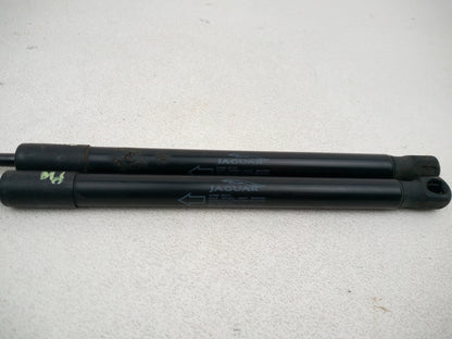 Tailgate Lift Handle 2