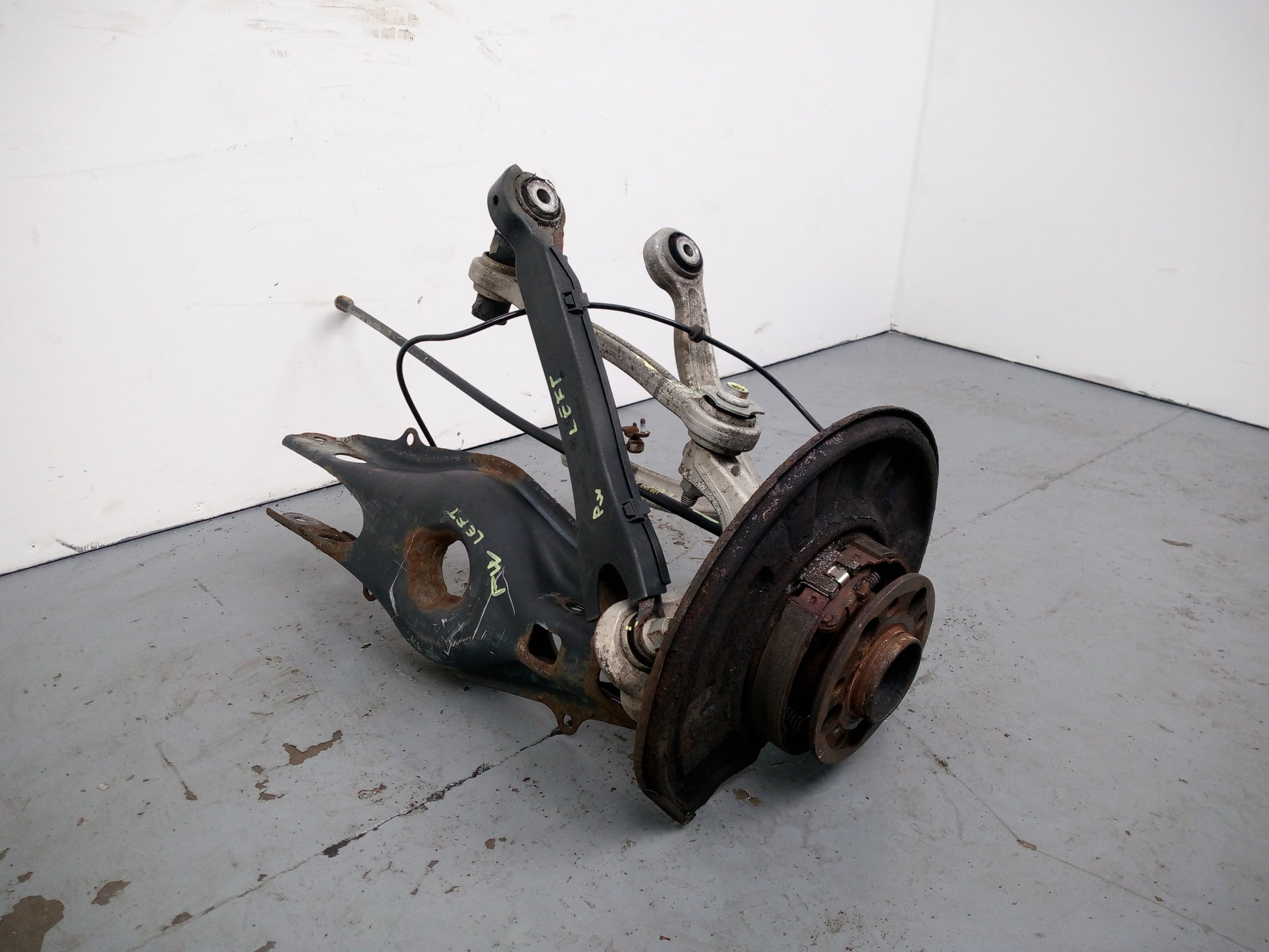 Wheel Hub Rear LH 2