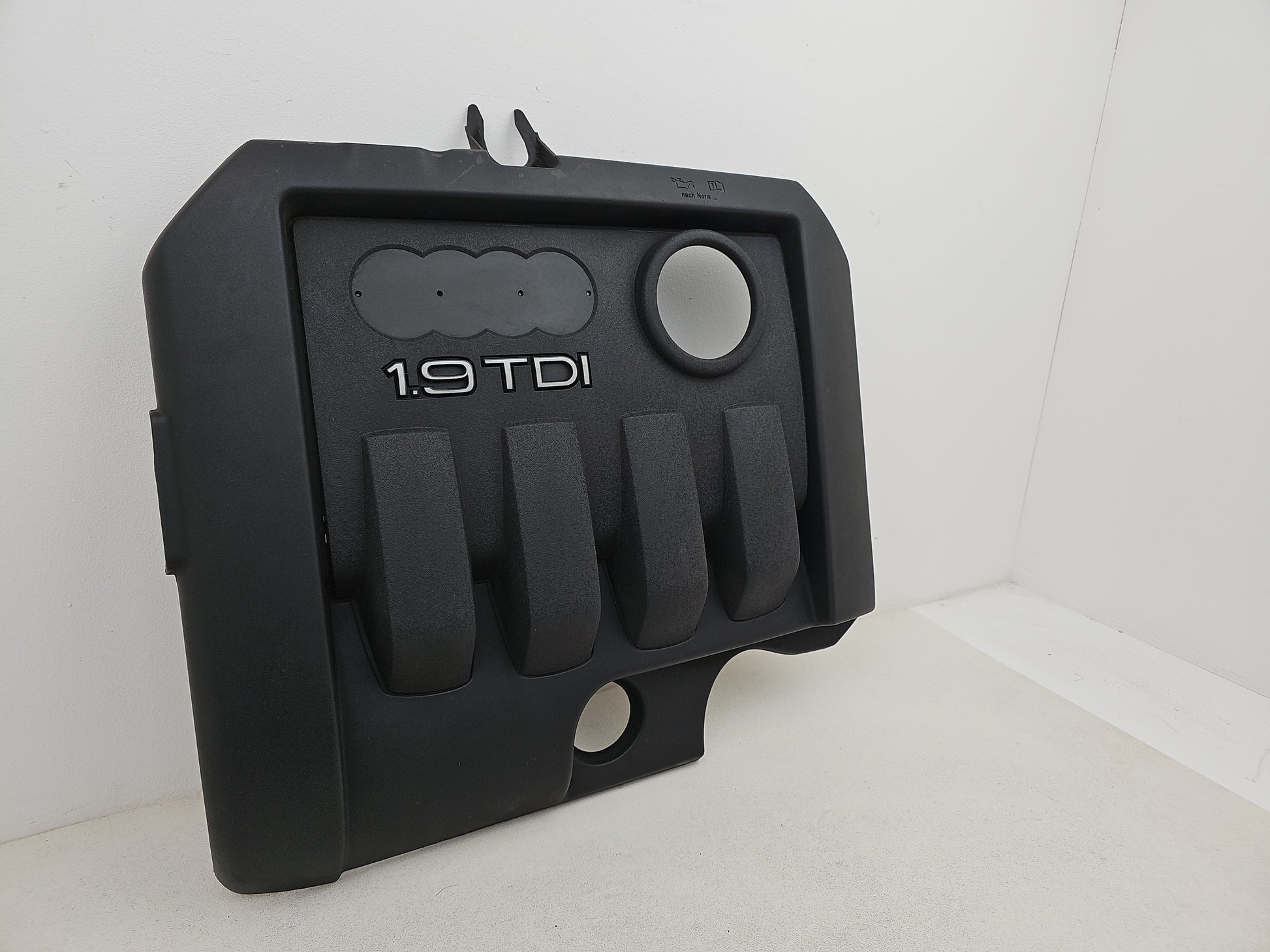 Engine Cover 2