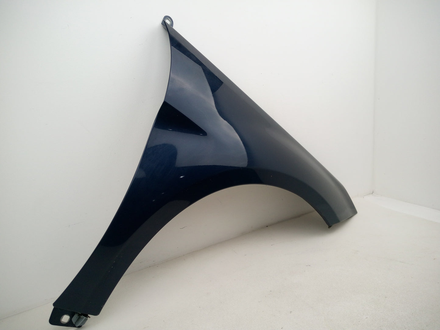 Wing Front RH 2