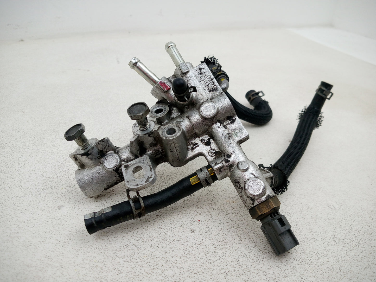 High pressure fuel pump 2