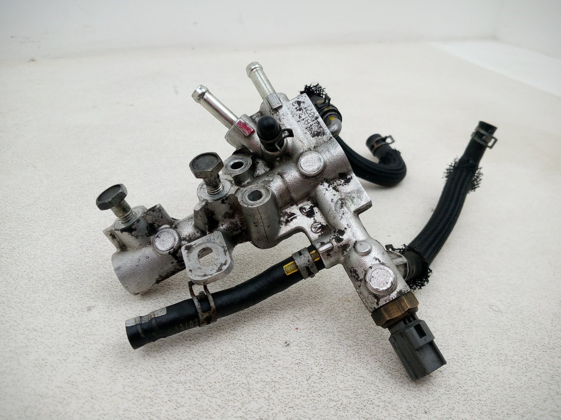High pressure fuel pump 2