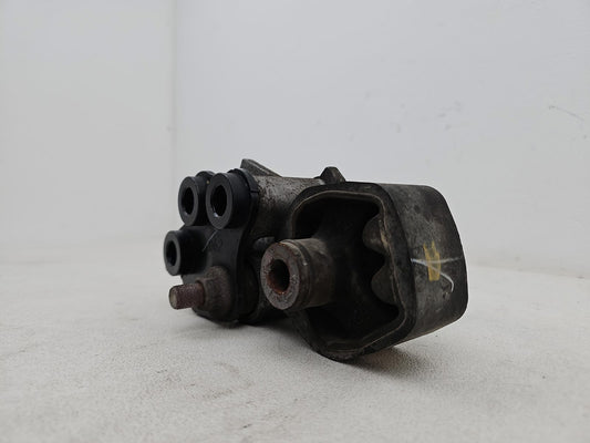 Transmission Mounting Bracket 2