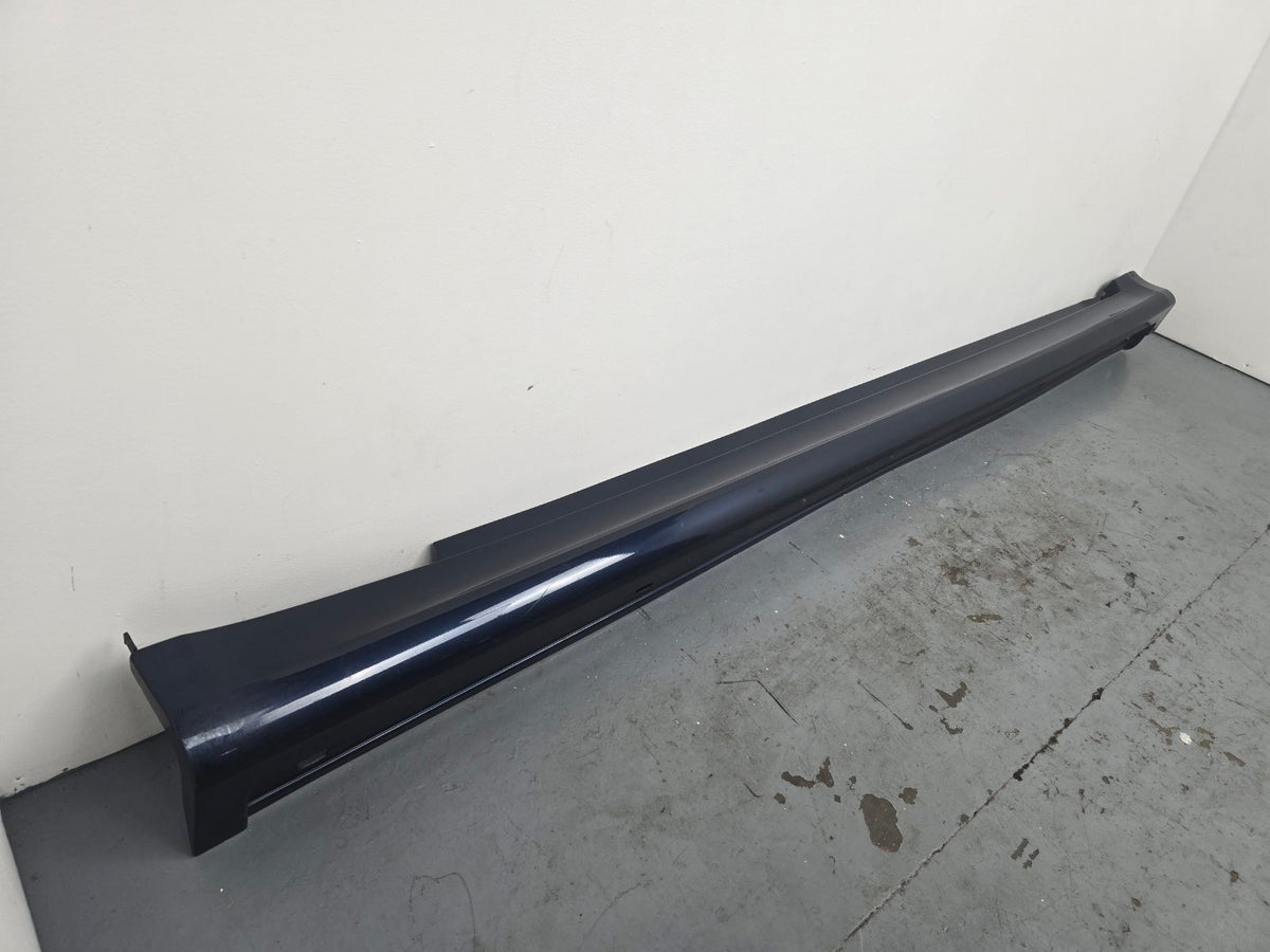 Side Skirt RH 2