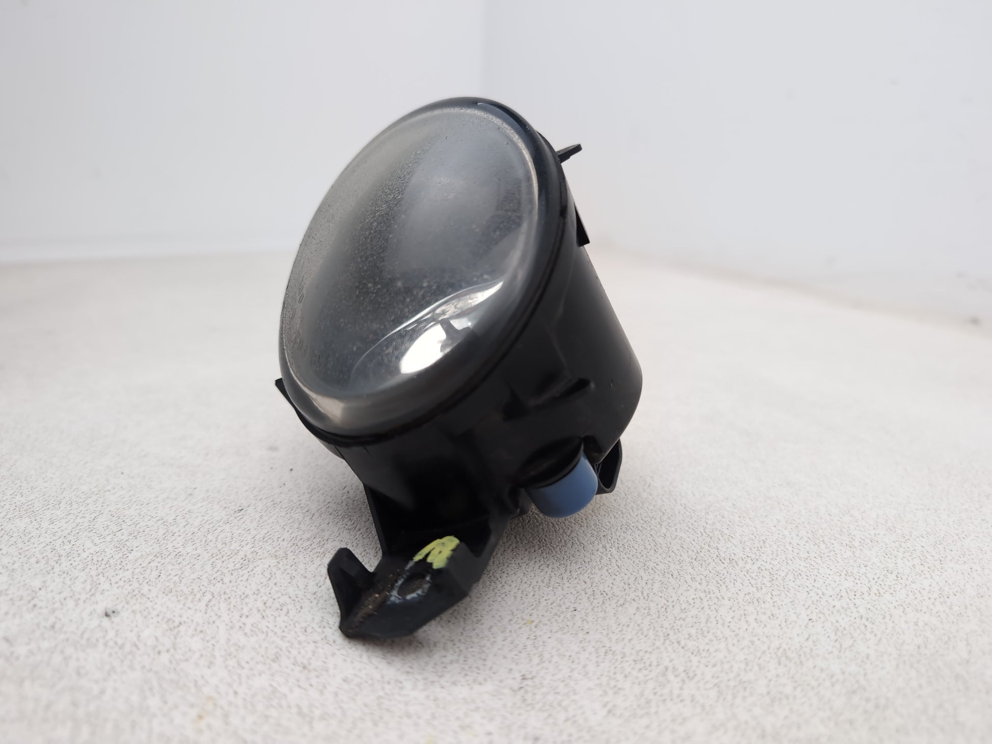 Bumper Front Fog Lamp Finisher RH 2