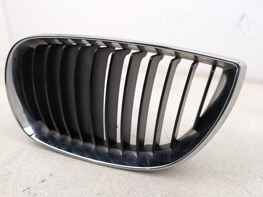 Bmw E81 E87 E87n Lci Front Left Trim Kidney Grille N/S Chrome 7128614 Genuine - photo 2