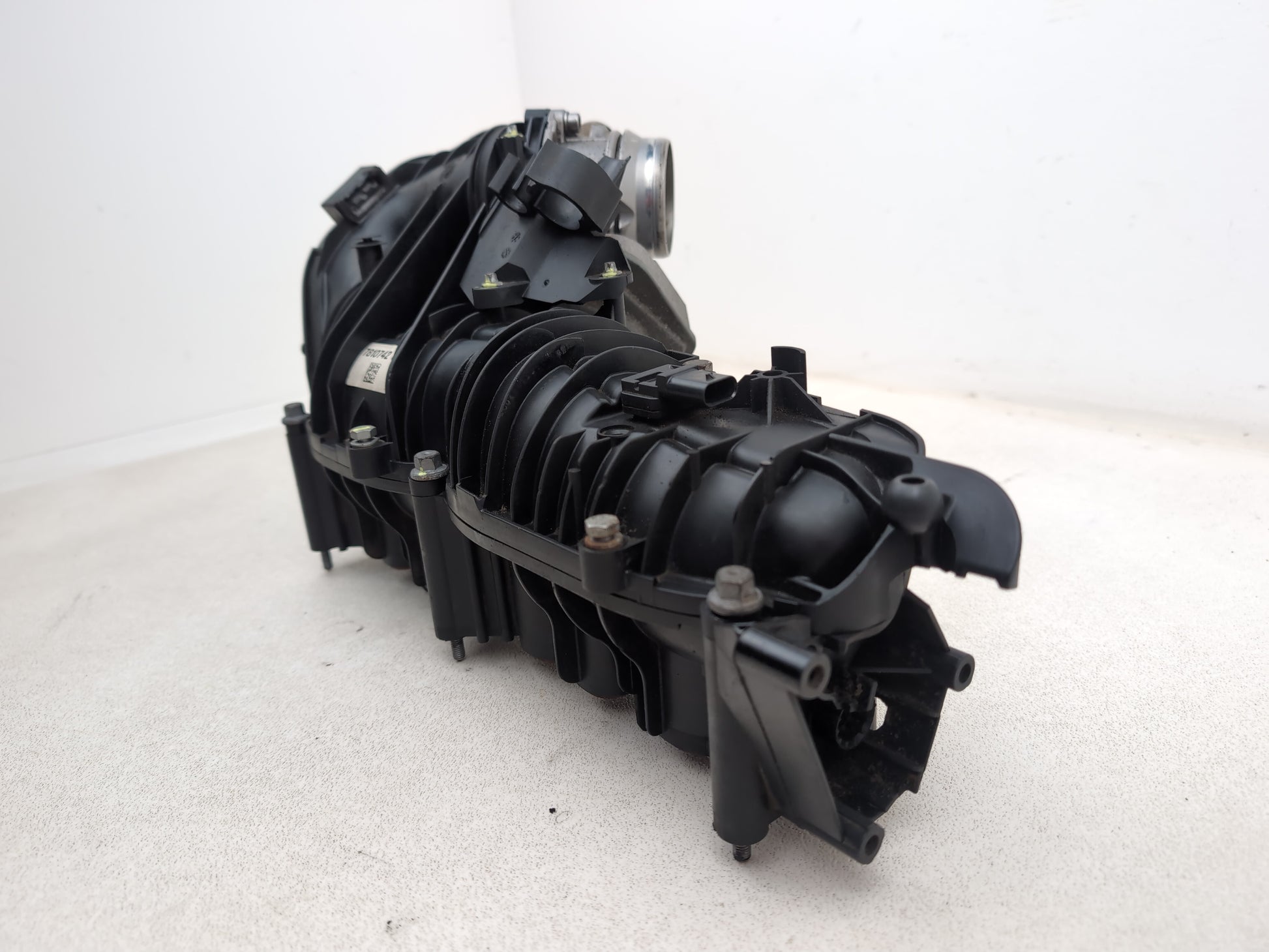 Engine Inlet Manifold 2
