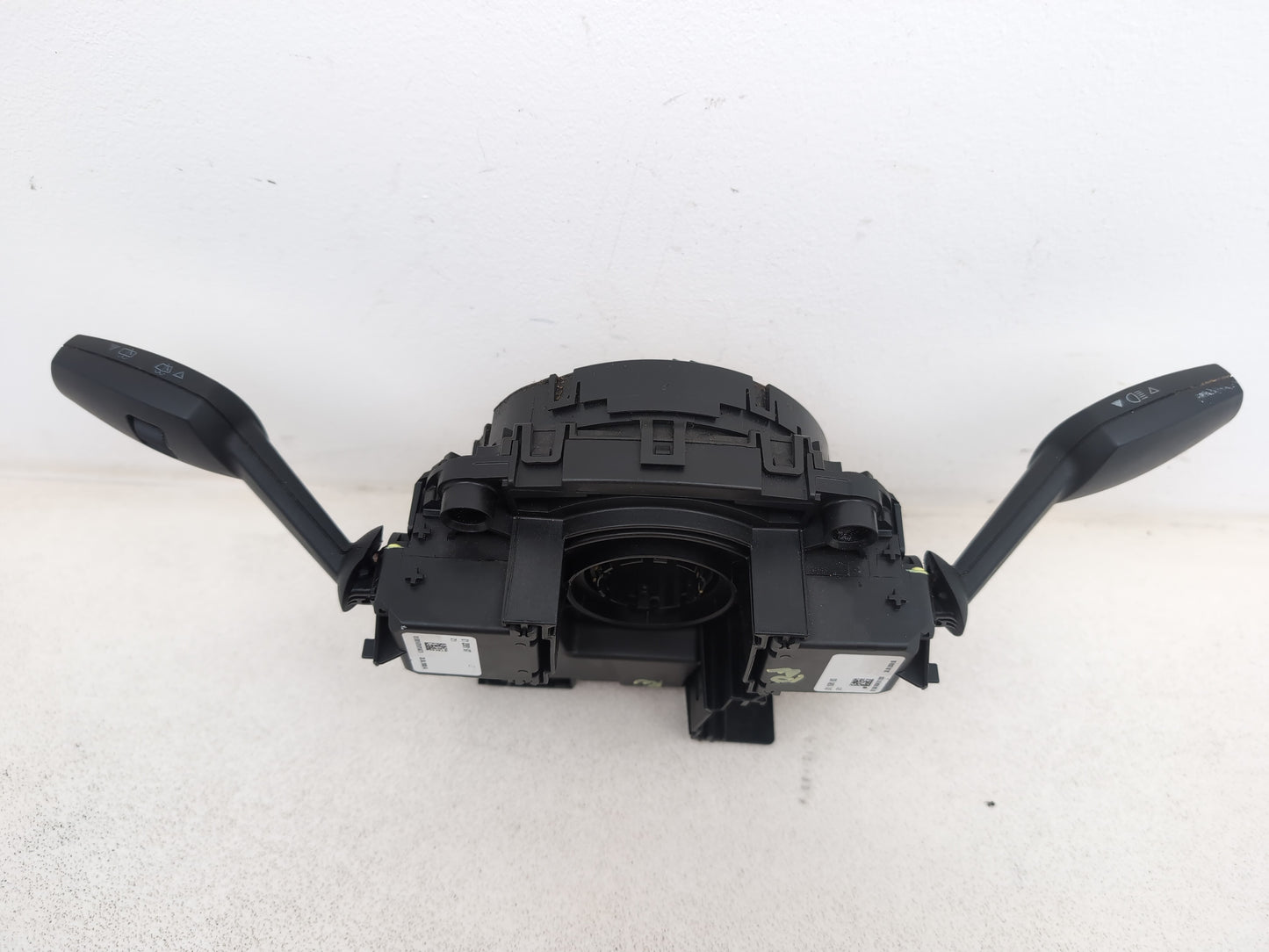 Wiper Stalk, Cruise Control, Gear Selector Stalk  5