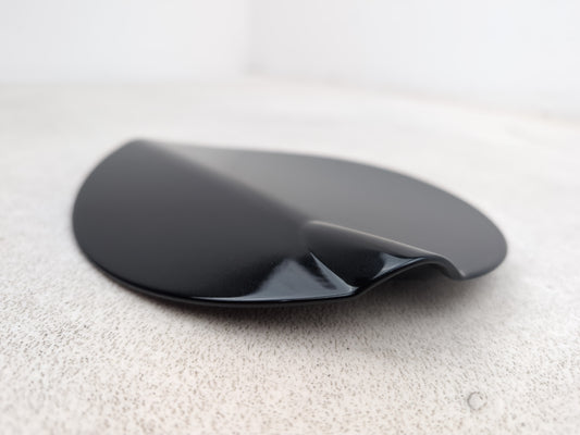 Bmw E87 Fuel Filler Fill In Flap Cover Cap Black Sapphire Metallic 475 - photo 2