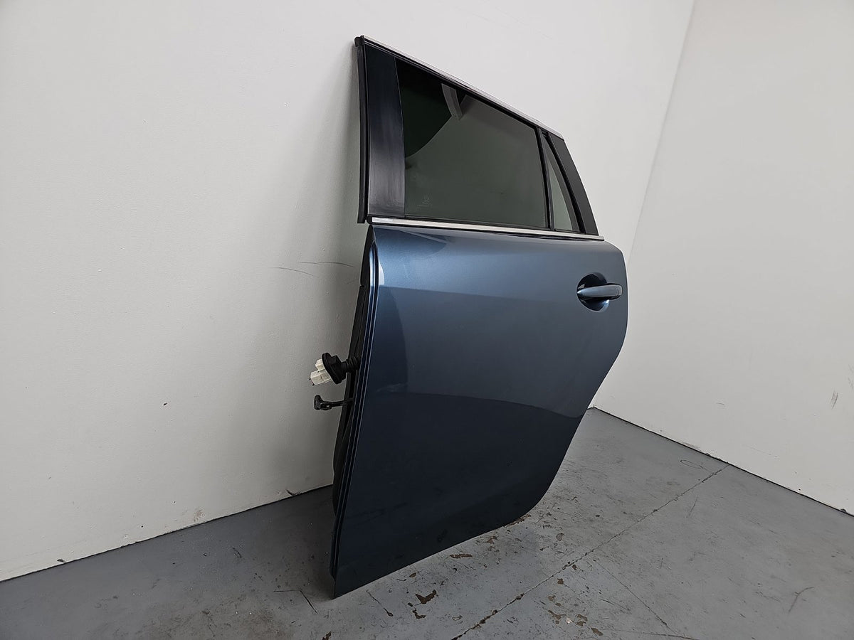 Door Rear LH 2