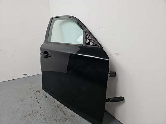 Bmw 1 Series E87 Door Front Rh Right Black Sapphire Metallic 475 2004-2012 - photo 2