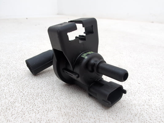 Vauxhall Corsa Sxi Purge Valve Solenoid 55566846 2009-2014 - photo 2