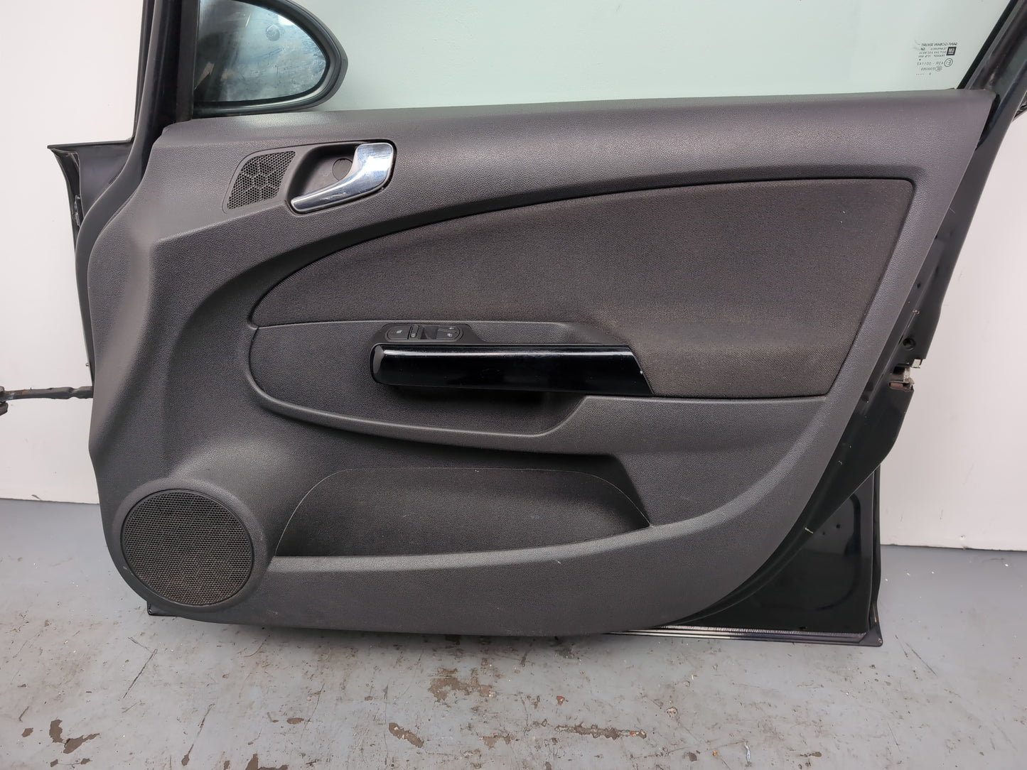 Door Front RH 8