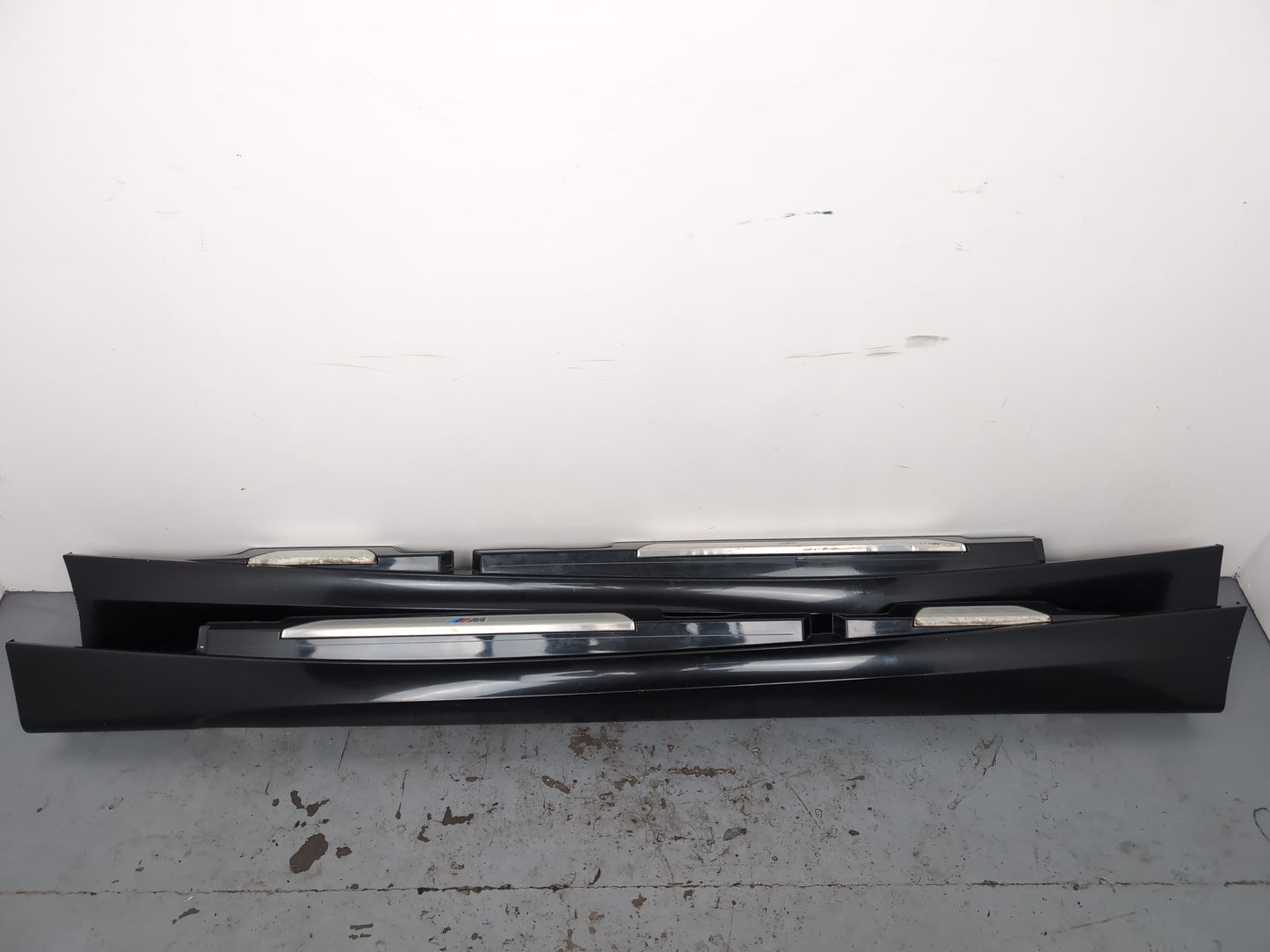 Side Skirt LH 2