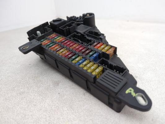 Bmw 5 6 Series E60 E61 E63 E64 M5 M6 Power Distribution Fuse Box Rear 6906619 - photo 2