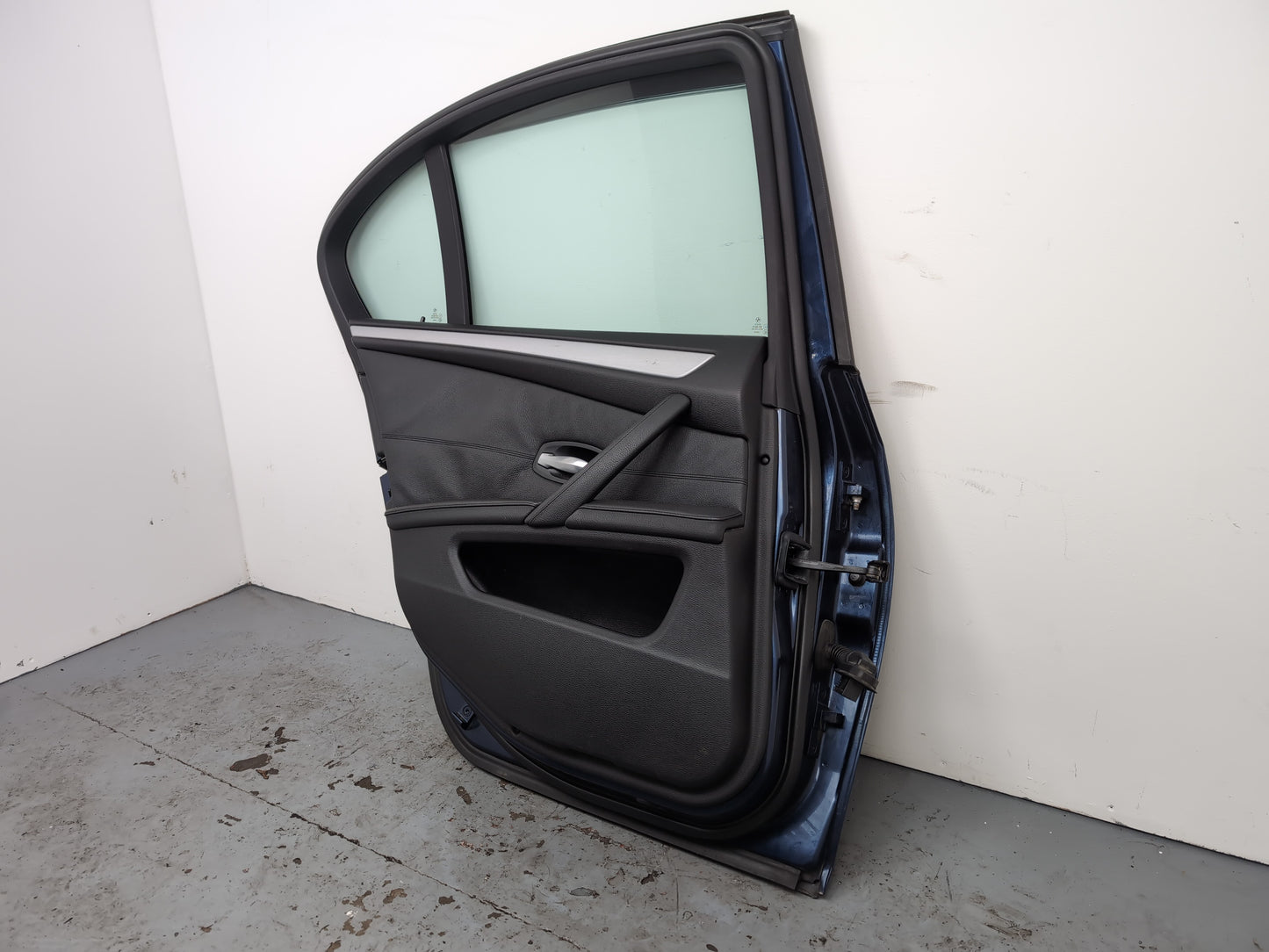 Door Rear LH 7