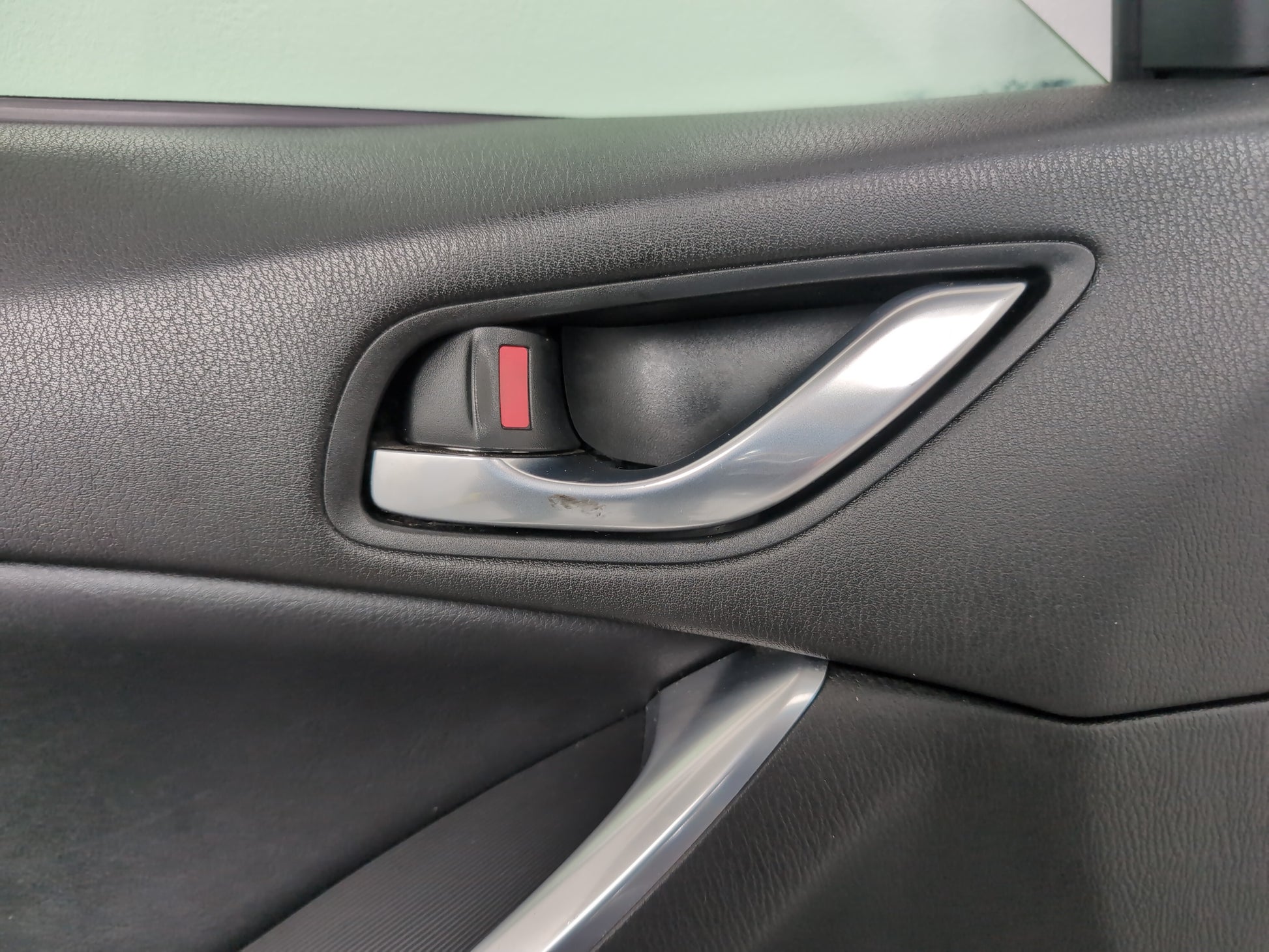 Door Front LH 10