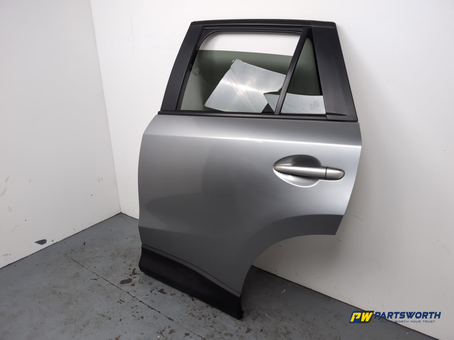 Door Rear LH 2