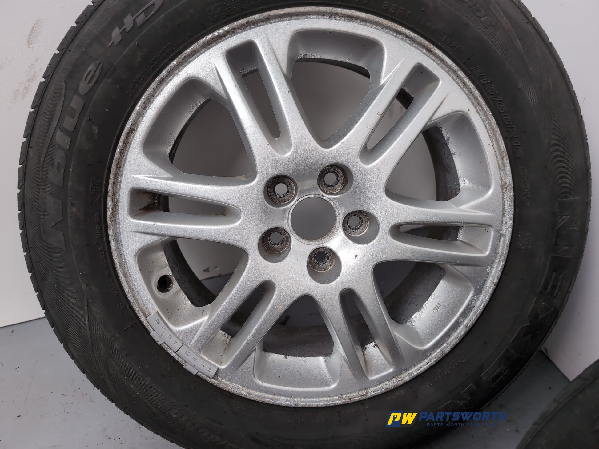 SET OF ALLOY WHEELS (KIT) 2