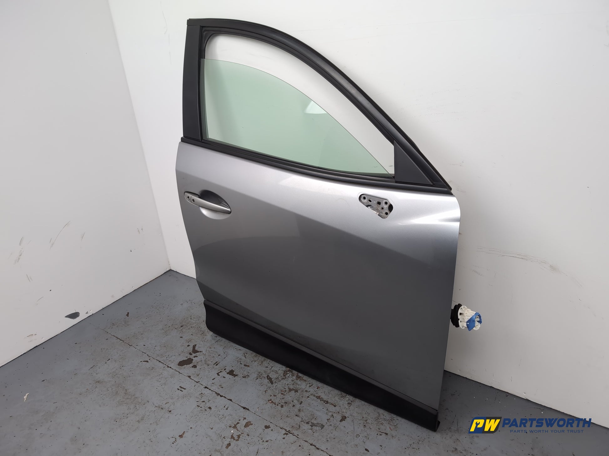Mazda Cx-5 Ke Mk1 Front Door Right Drivers Side Metallic Silver 45p 2012-2016 - photo 2