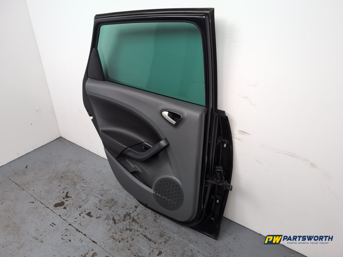 Door Rear LH 8