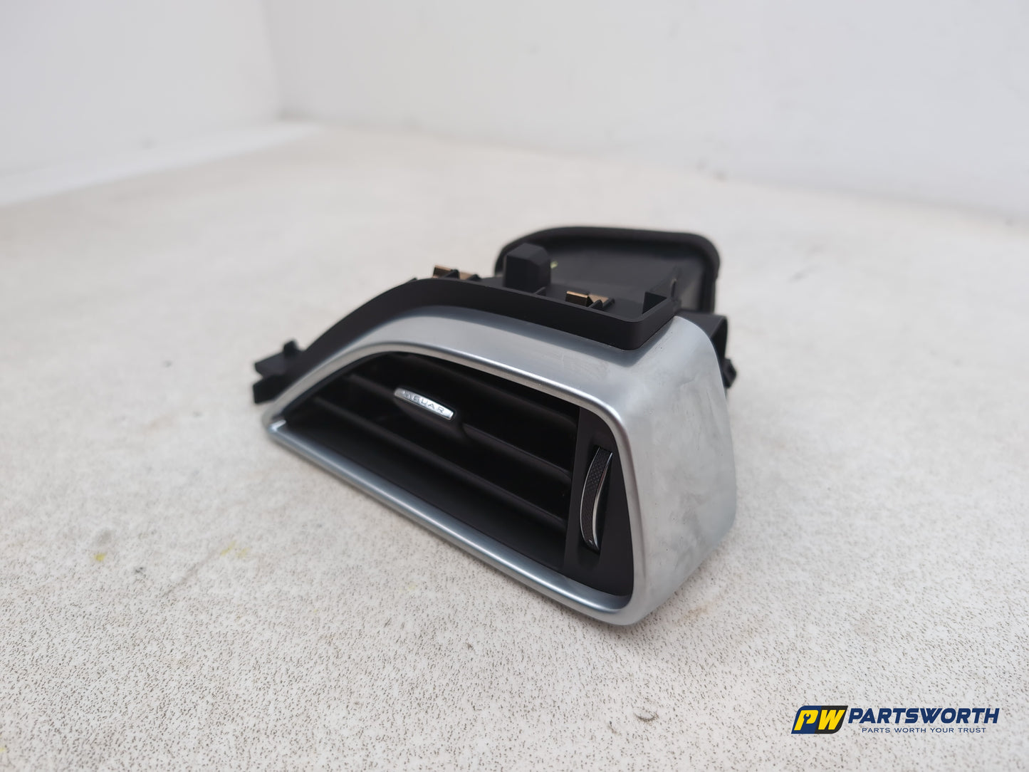 Dashboard Trim With Air Vent  2