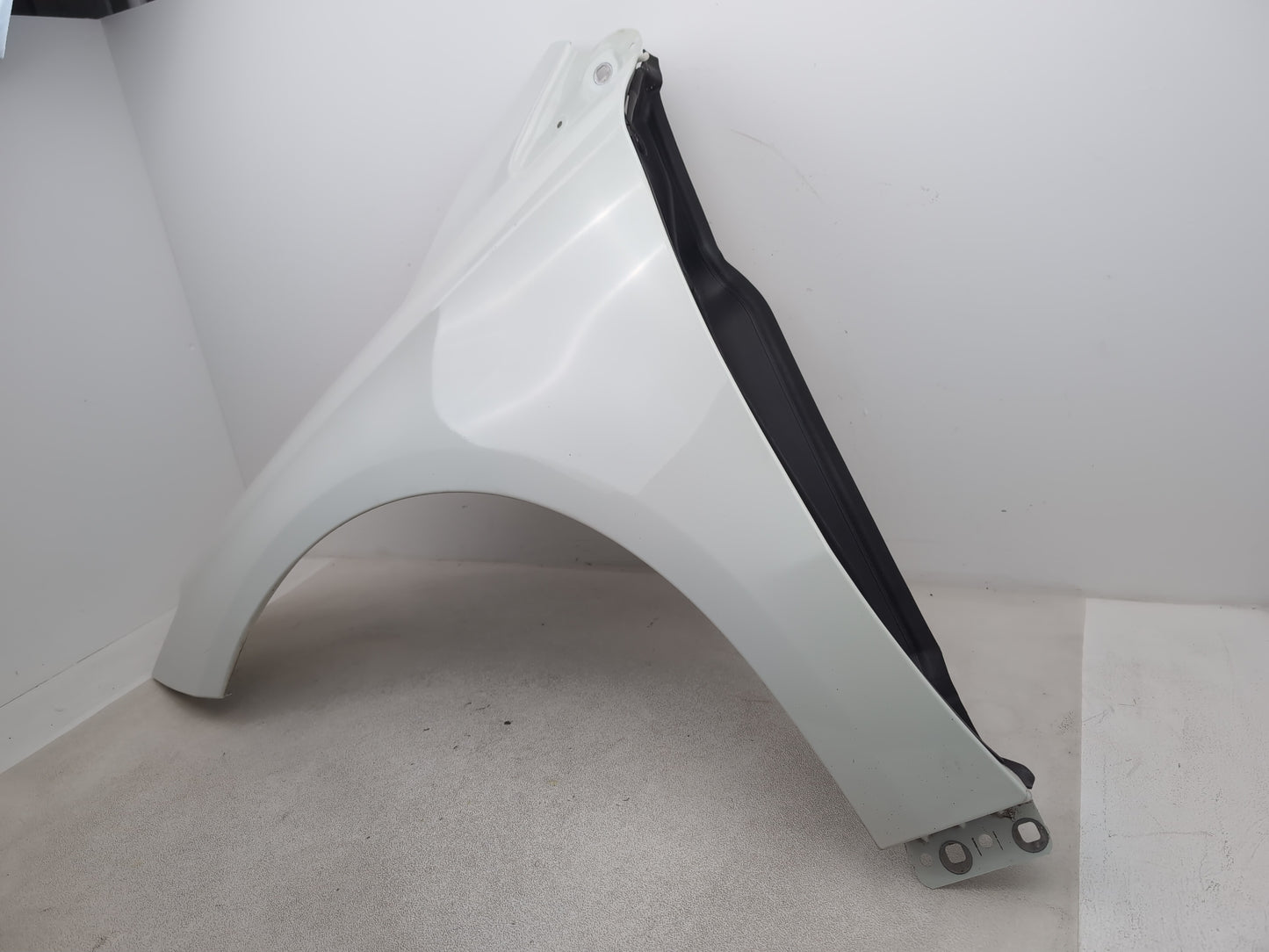 Wing Front LH 1