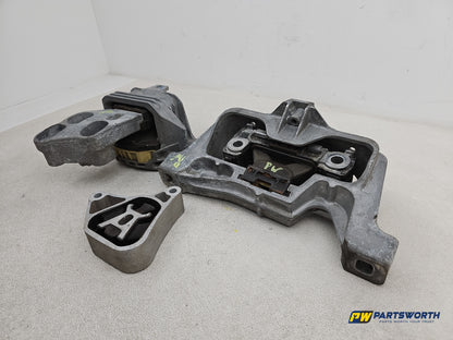 Set Of Engine Mounts LH + RH 2