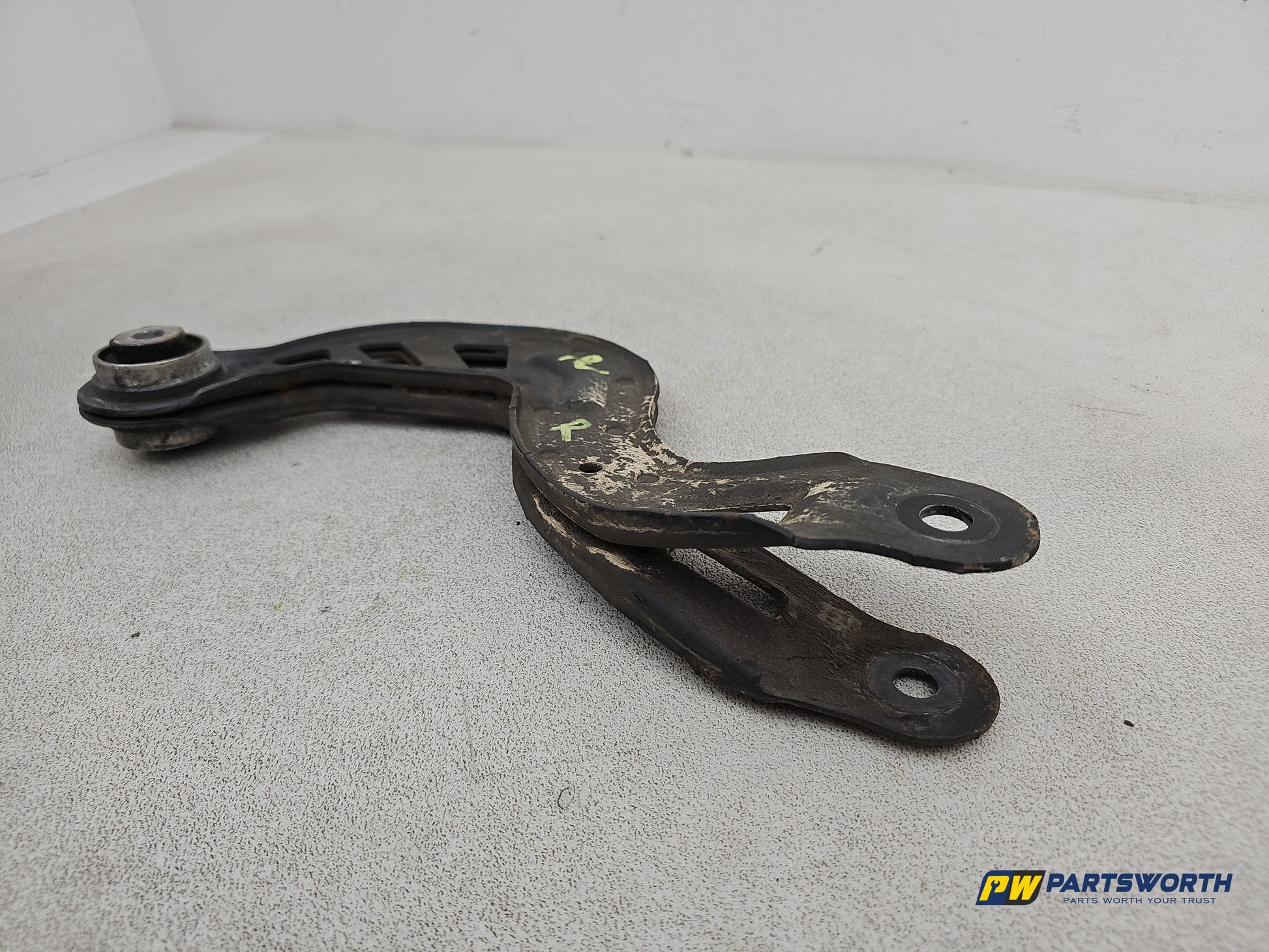 Suspension Arm Rear Wishbone RH 2