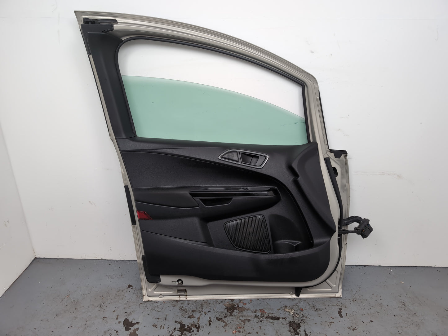 Door Front LH 8
