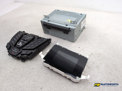 Satellite Navigation Head Unit (SCREEN) 7