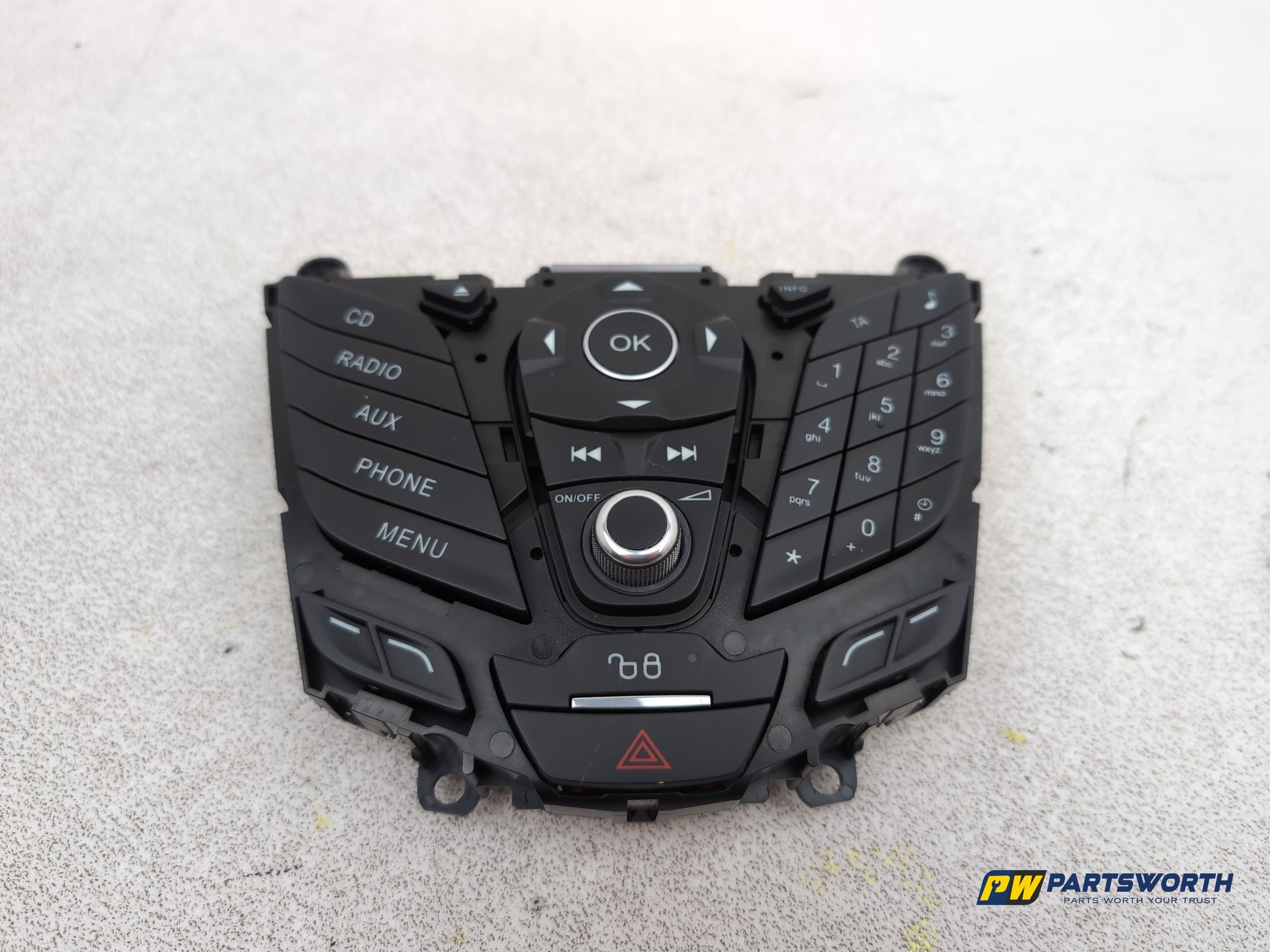 Satellite Navigation Head Unit (SCREEN) 13