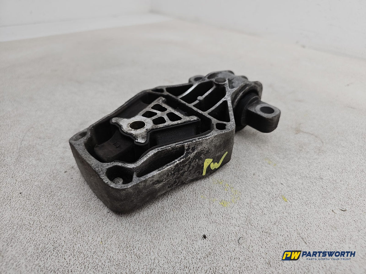 Engine Mounting Bracket 2