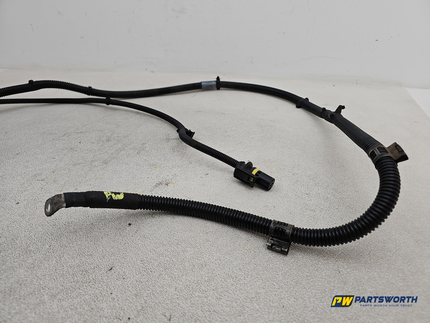 BATTERY TO ALTERNATOR WIRING LOOM 2
