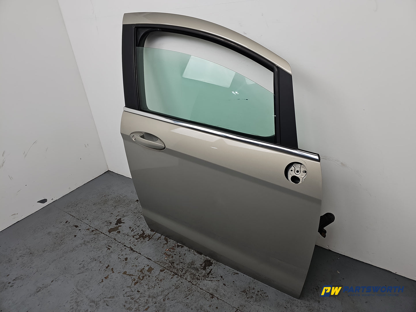 Door Front RH 2