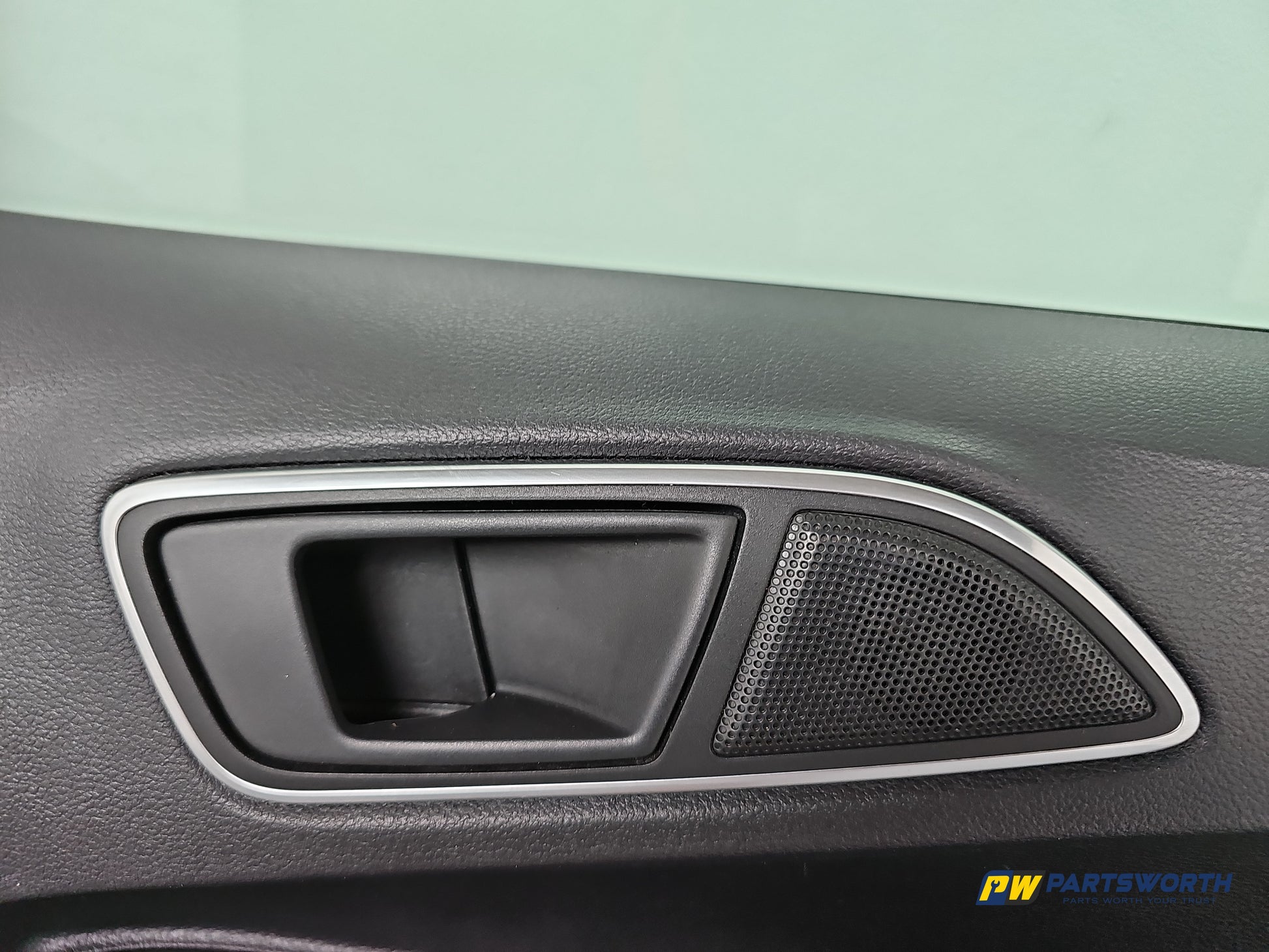 Door Front RH 8